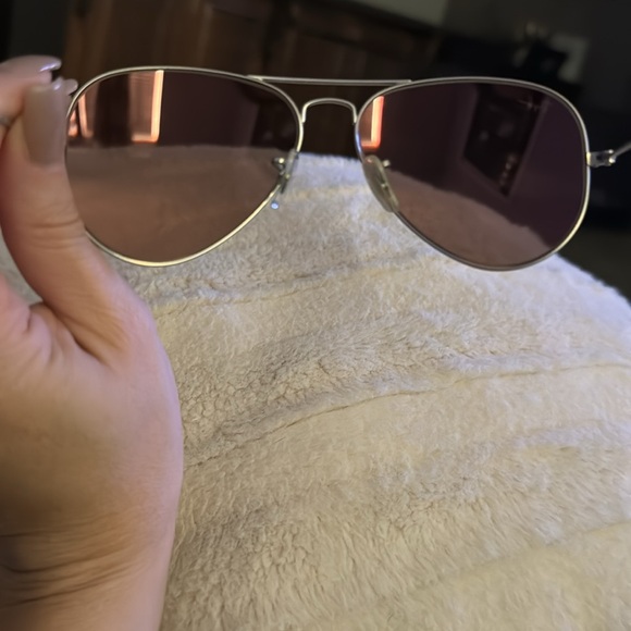 Ray-Ban sunglasses - Picture 4 of 5